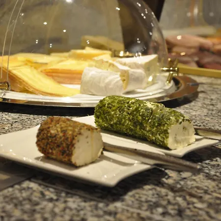 Hotel Garni Angela-3